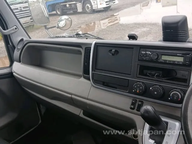 Mitsubishi Canter 2020 photo 4