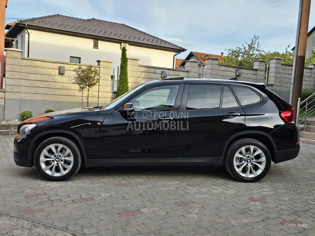BMW X1 2014 photo 4