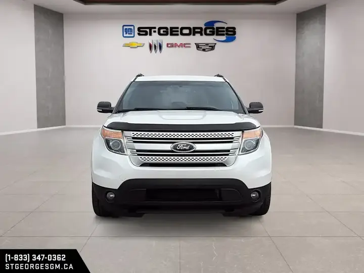 Ford Explorer 2014 photo 2