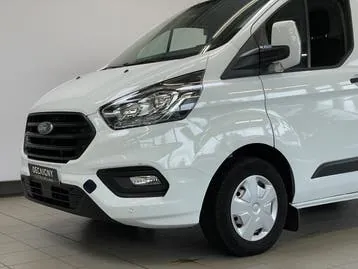 Ford Transit Custom 2026 photo 2