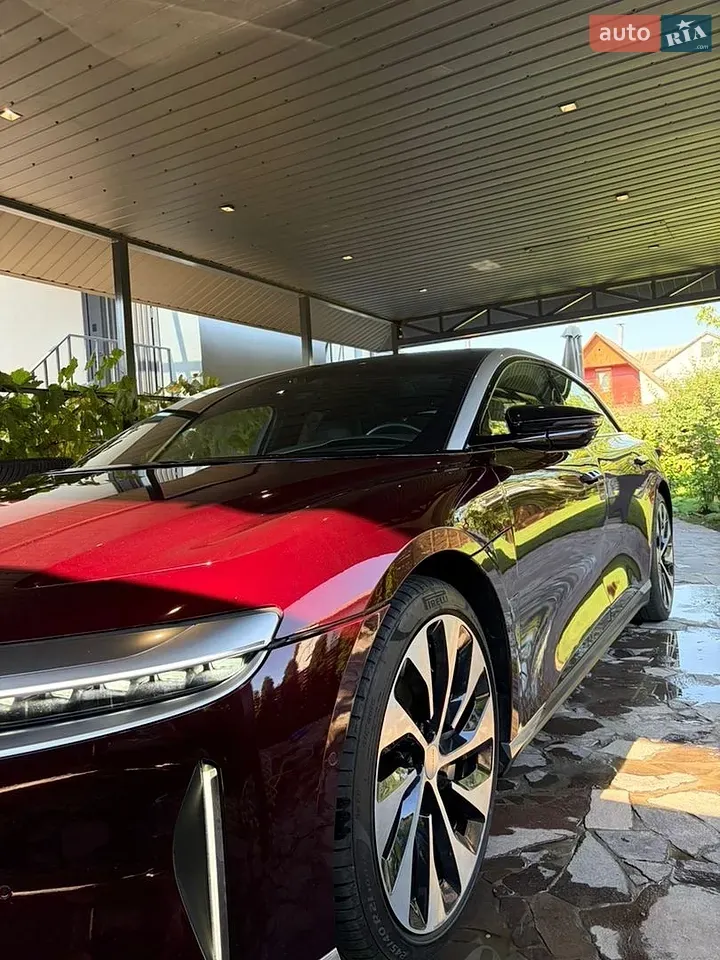 Lucid Air 2022 photo 2