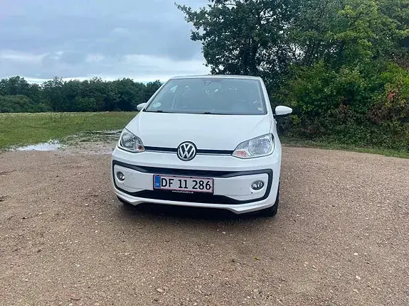 Volkswagen Up 2019 photo 2