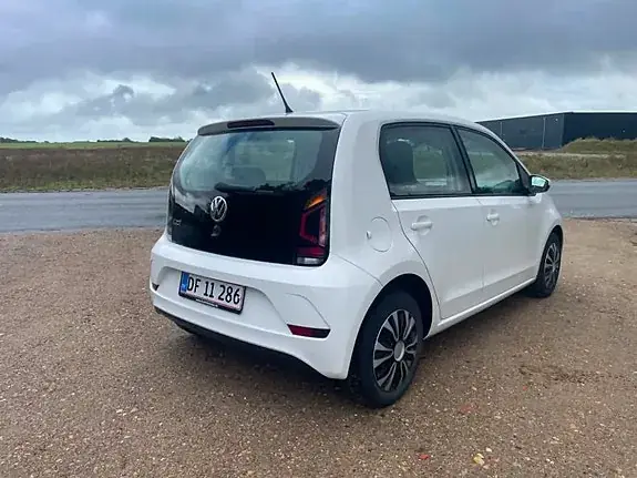 Volkswagen Up 2019 photo 4