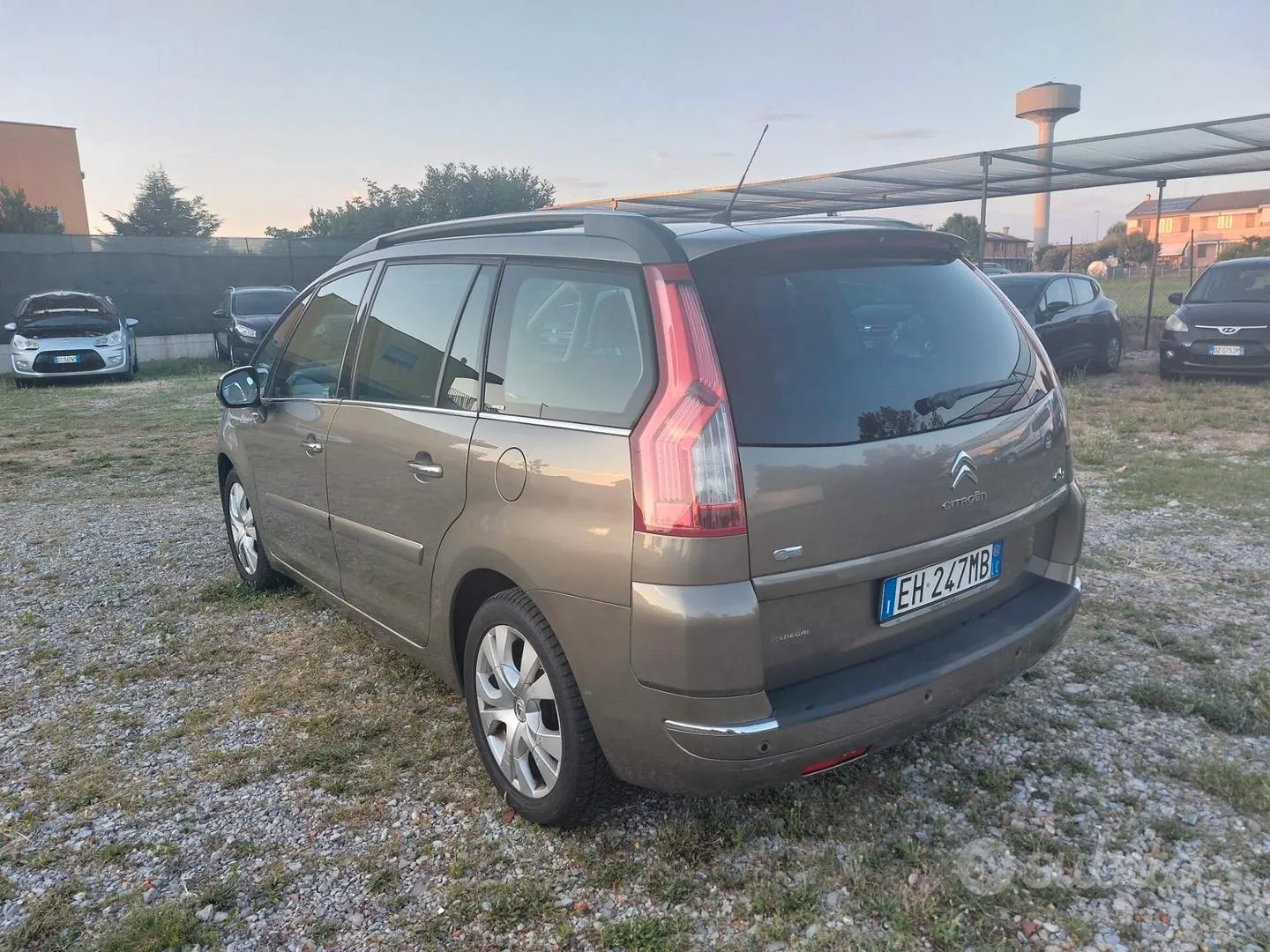 Citroen Grand Picasso 2011 photo 4
