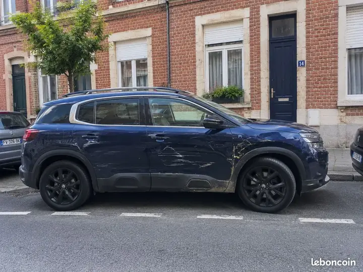 Citroen C5 Aircross 2023 photo 2