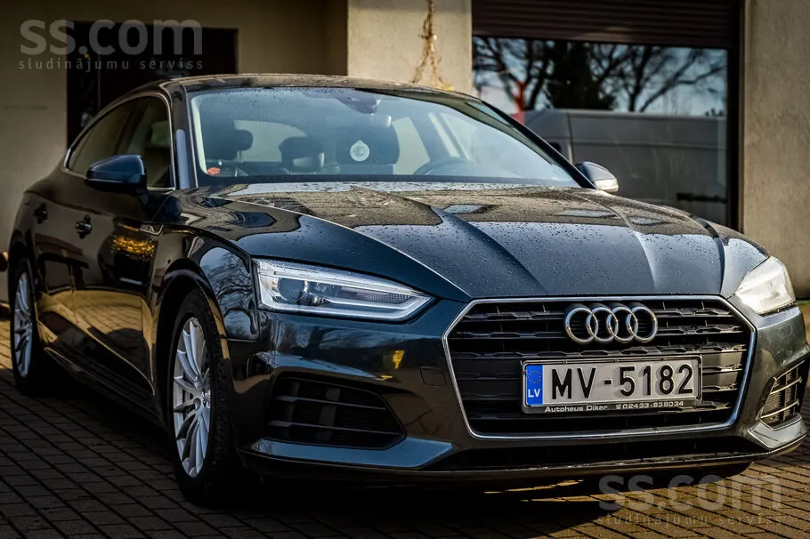 Audi A5 2017 photo 2