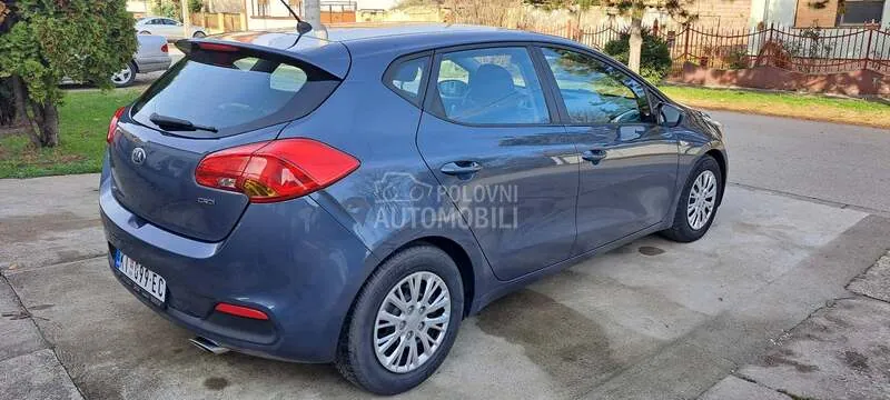Kia Ceed 2014 photo 4