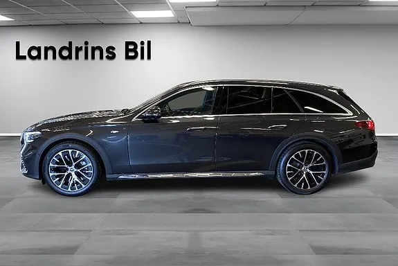 Mercedes-Benz E300 De 2025 photo 4