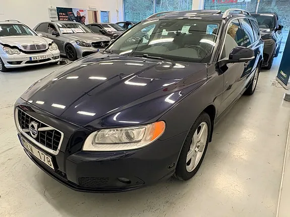 Volvo V70 2012 photo 3