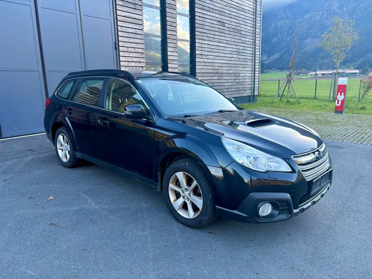 Subaru Outback 2014 photo 3