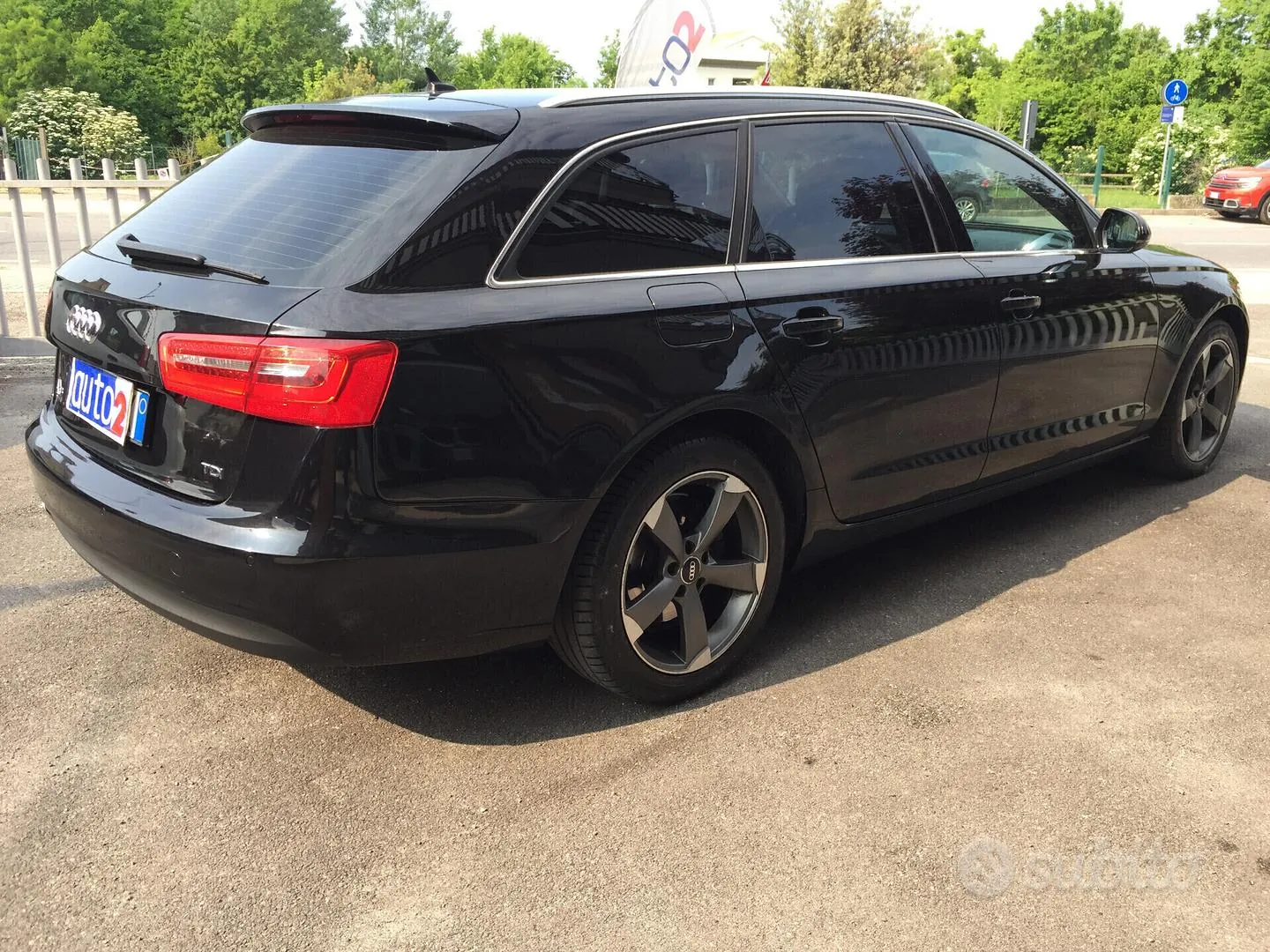 Audi A6 Avant 2012 photo 4