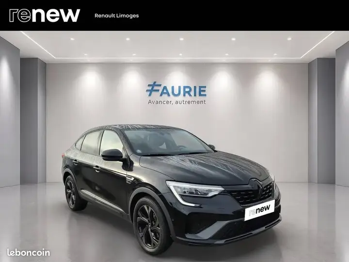 Renault Arkana 2023 photo 3