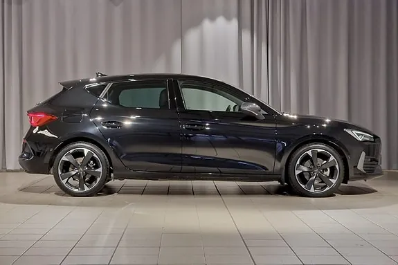 Cupra Leon 2023 photo 3