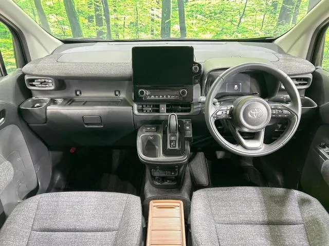 Toyota Sienna 2023 photo 2