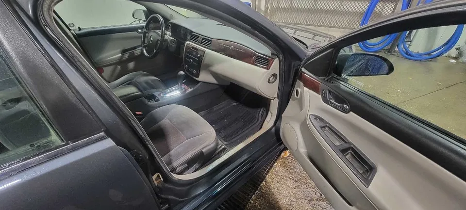 Chevrolet Impala 2010 photo 4