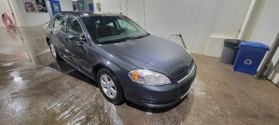 Chevrolet Impala 2010 photo 3