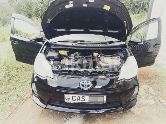 Toyota Aqua 2014 photo 5