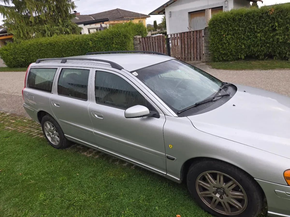 Volvo V70 2005 photo 3