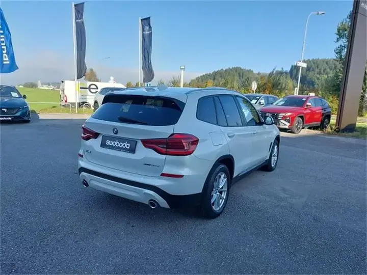 BMW X3 2019 photo 3