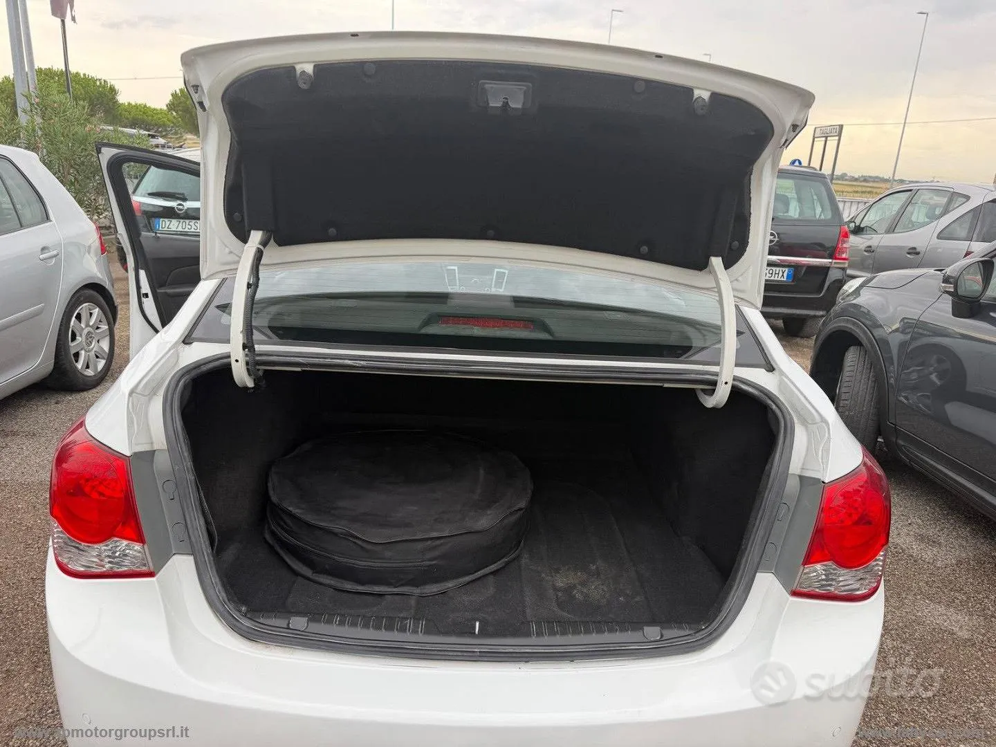 Chevrolet Cruze 2011 photo 4