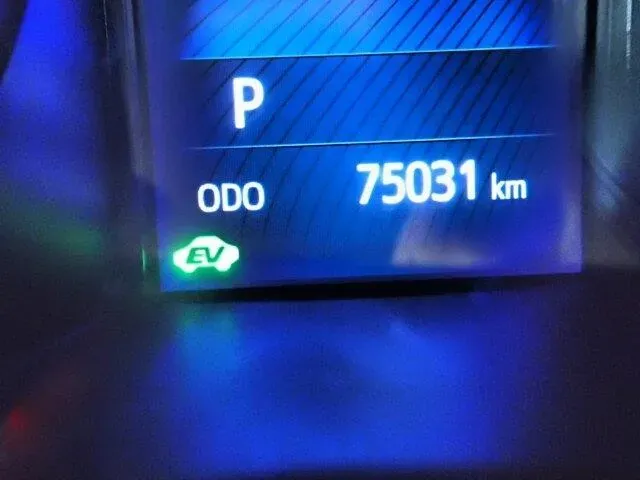 Toyota C-Hr 2019 photo 2