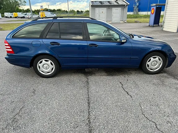 Mercedes-Benz C180