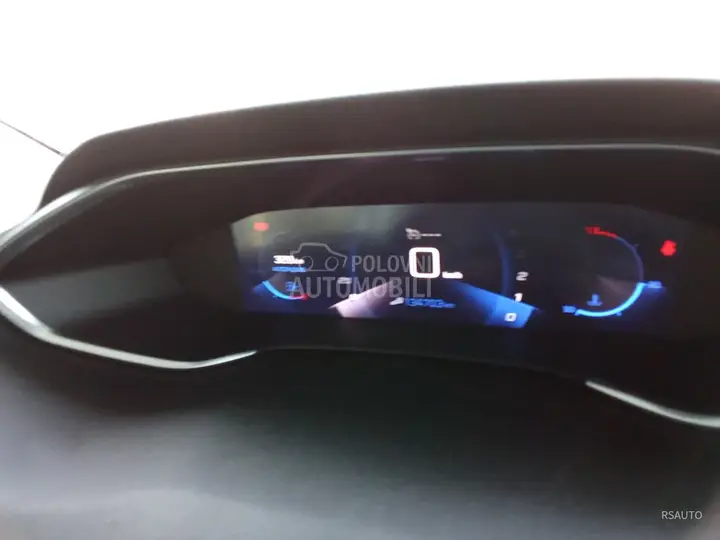 Peugeot 308 2020 photo 2