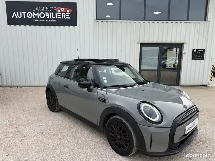 Mini Cooper 2022 photo 2