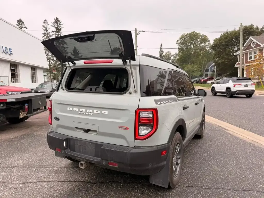 Ford Bronco Sport 2023 photo 2