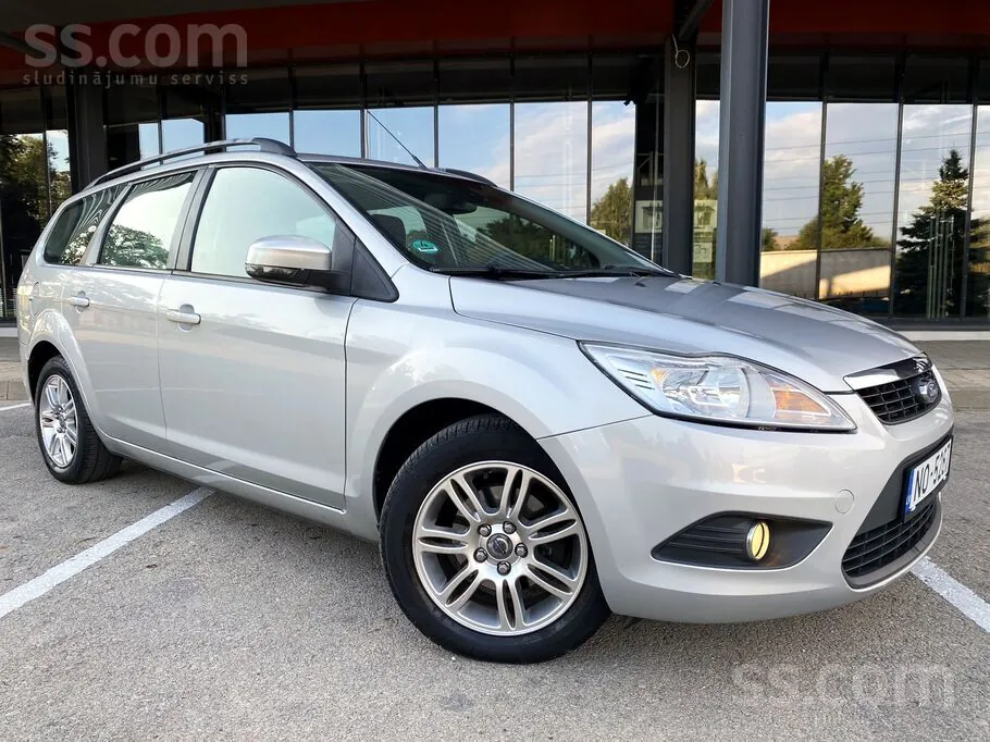 Ford Focus 2008 photo 2