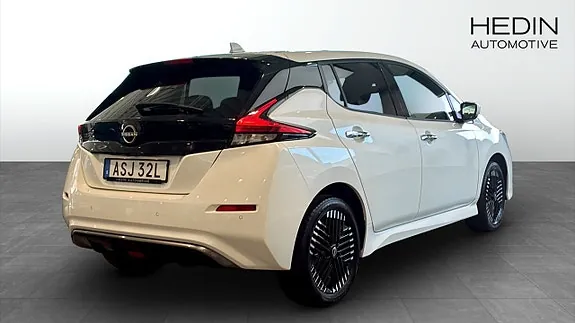 Nissan Leaf 2022 photo 2