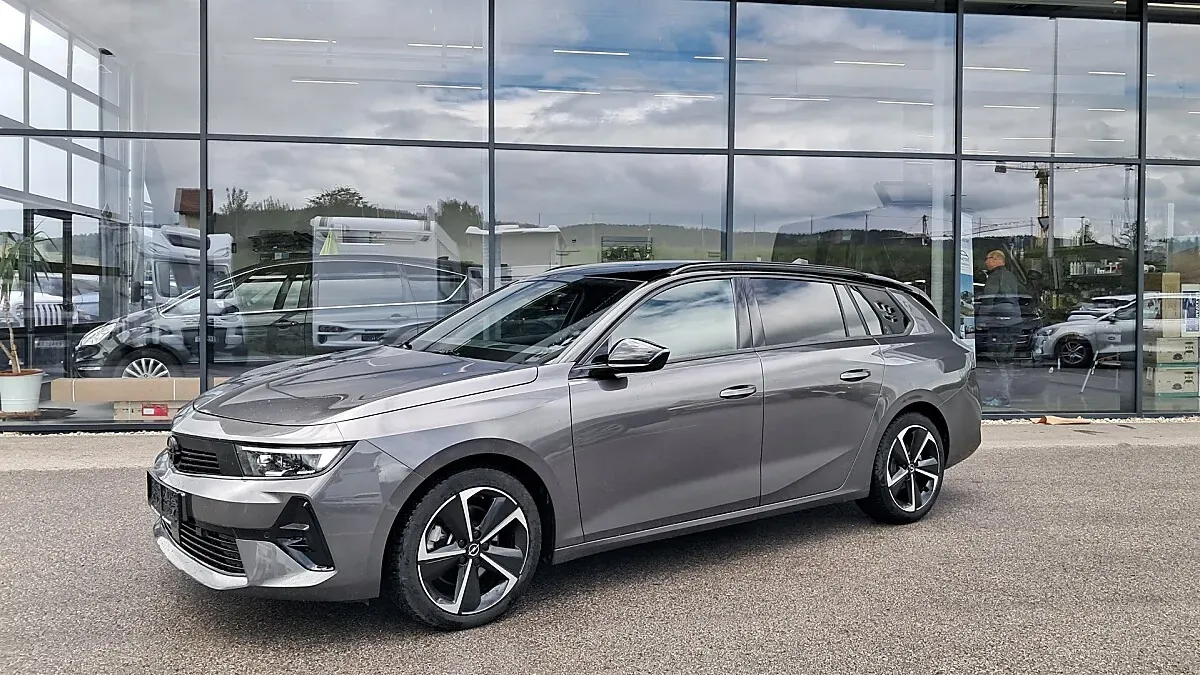 Opel Astra 2025 photo 2