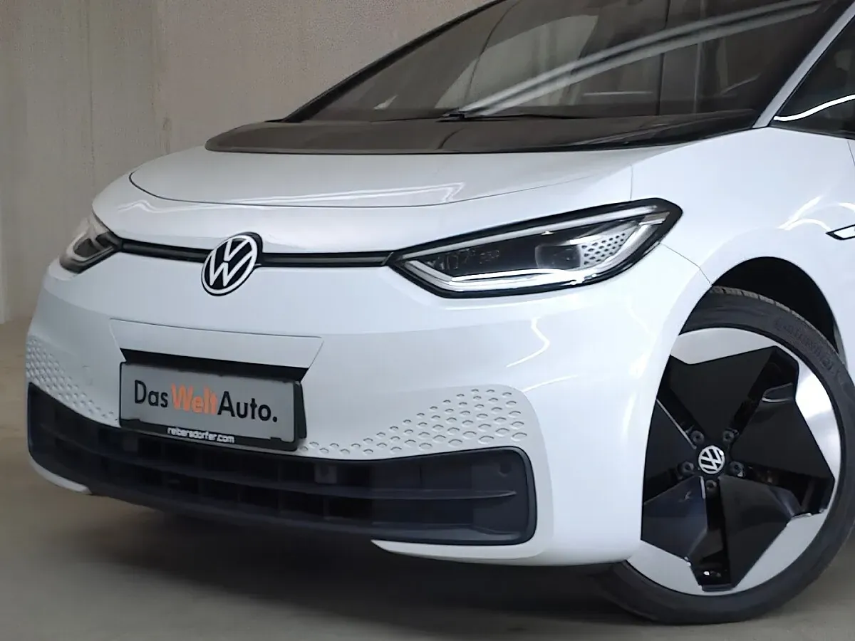 Volkswagen Id.3 2021 photo 2