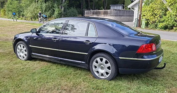 Volkswagen Phaeton 2004 photo 2