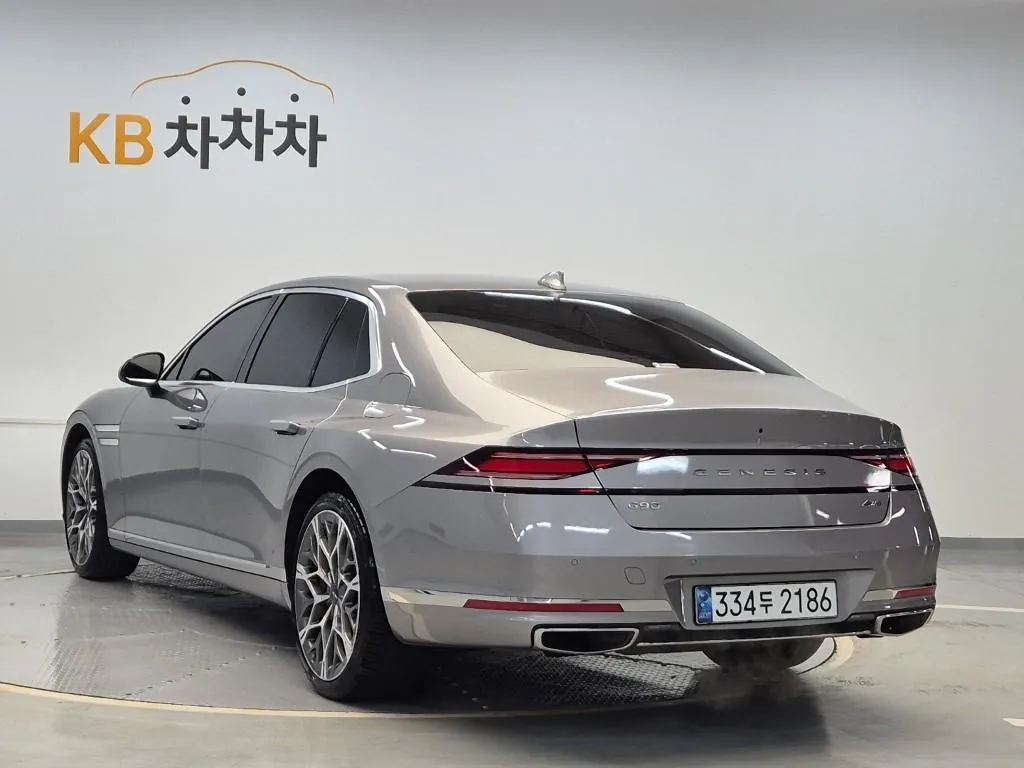Genesis G90 2025 photo 2