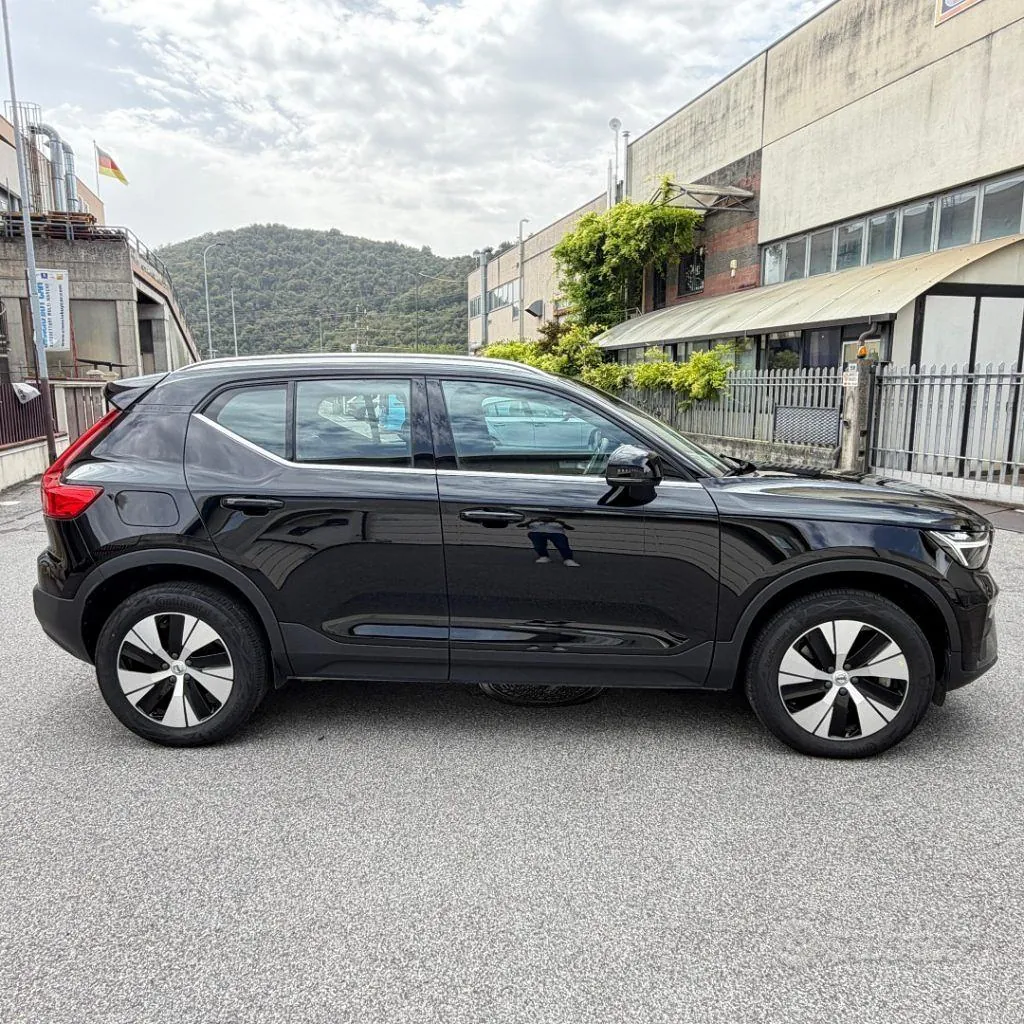 Volvo Xc40 2023 photo 5