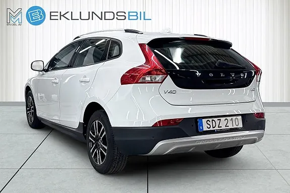 Volvo V40 Cross Country 2017 photo 3