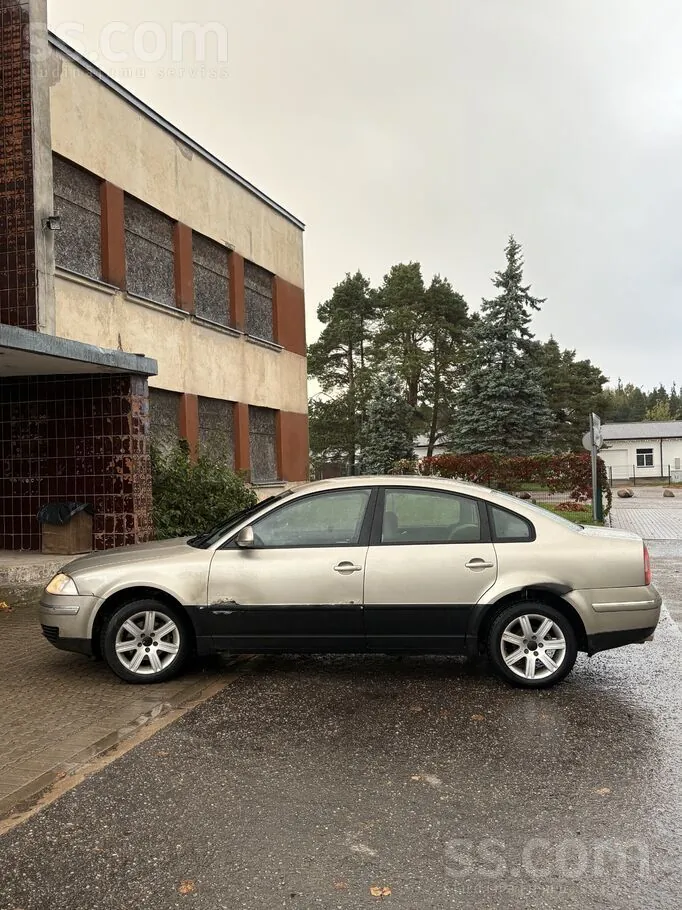 Volkswagen Passat 2003 photo 5
