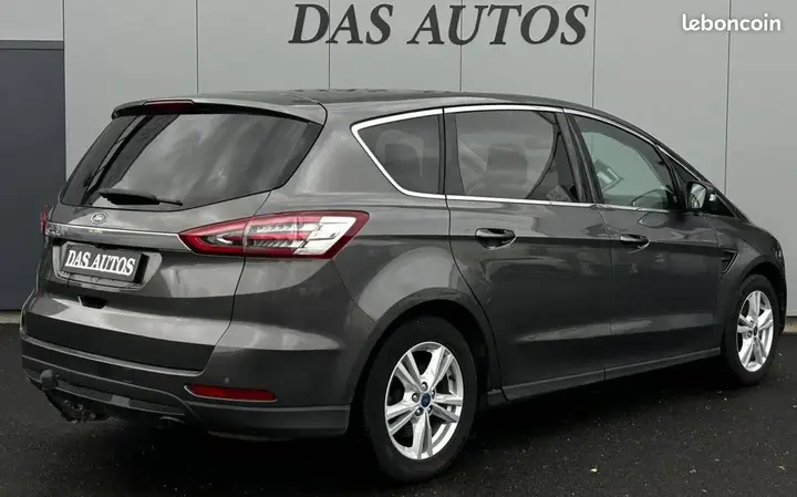Ford S-Max 2016 photo 4