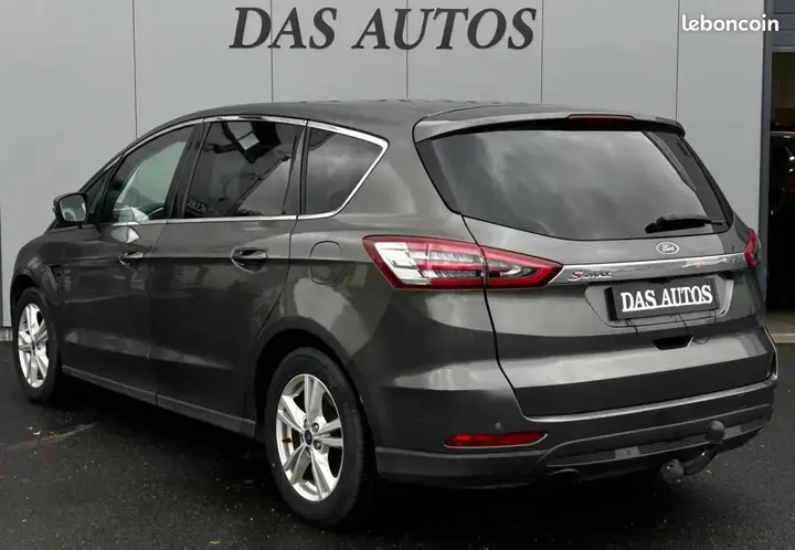 Ford S-Max 2016 photo 3