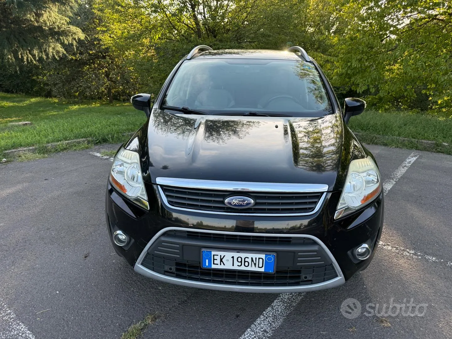 Ford Kuga 2012 photo 2