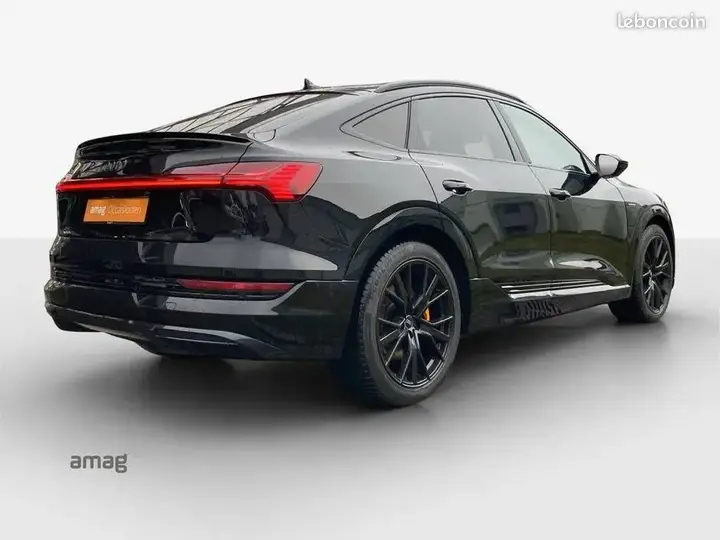 Audi E-Tron 2021 photo 5