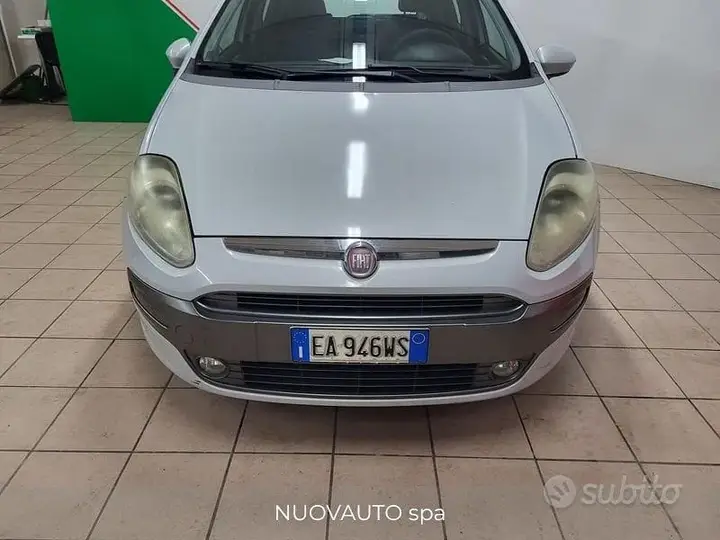Fiat Punto 2010 photo 5