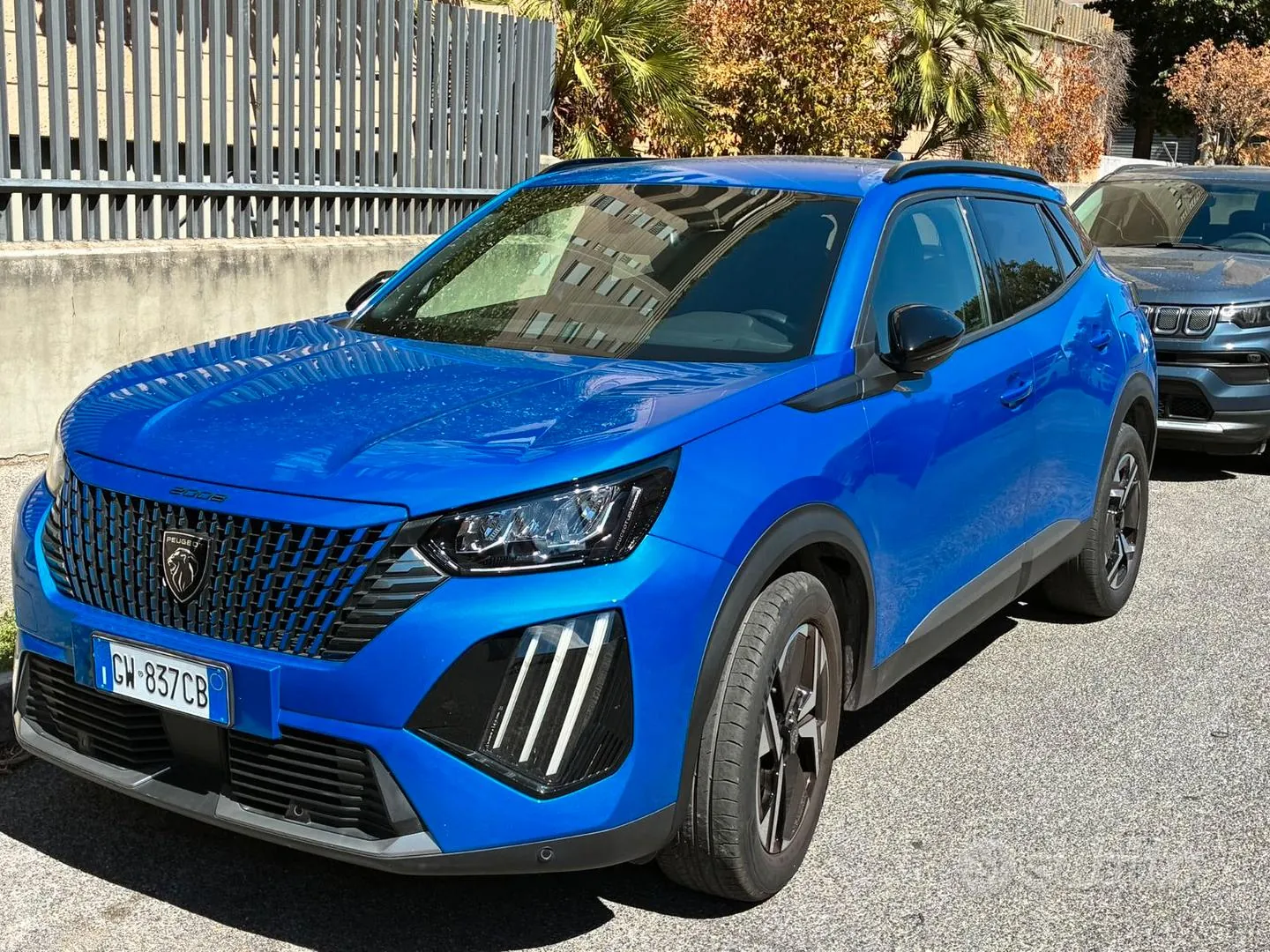 Peugeot 2008 2024 photo 2