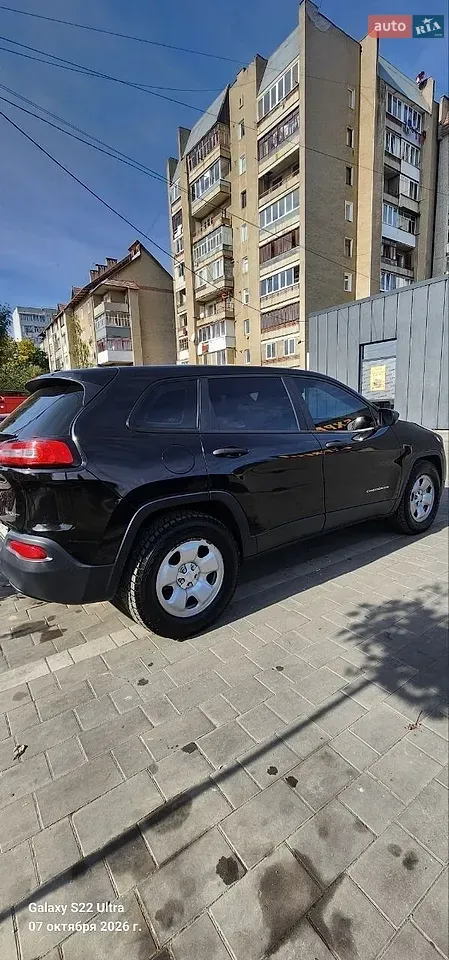 Jeep Cherokee 2014 photo 3