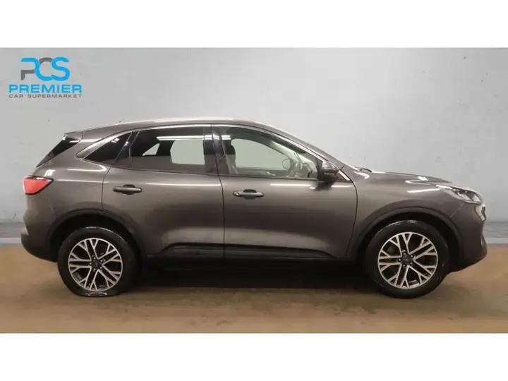Ford Kuga 2023 photo 3