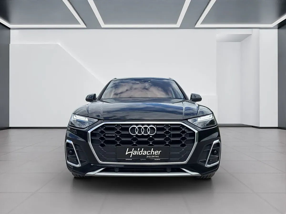 Audi Q5 2023 photo 3