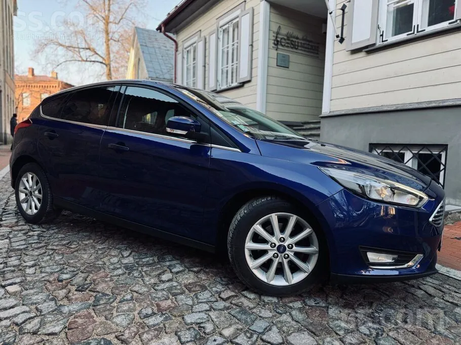 Ford Focus 2017 photo 2