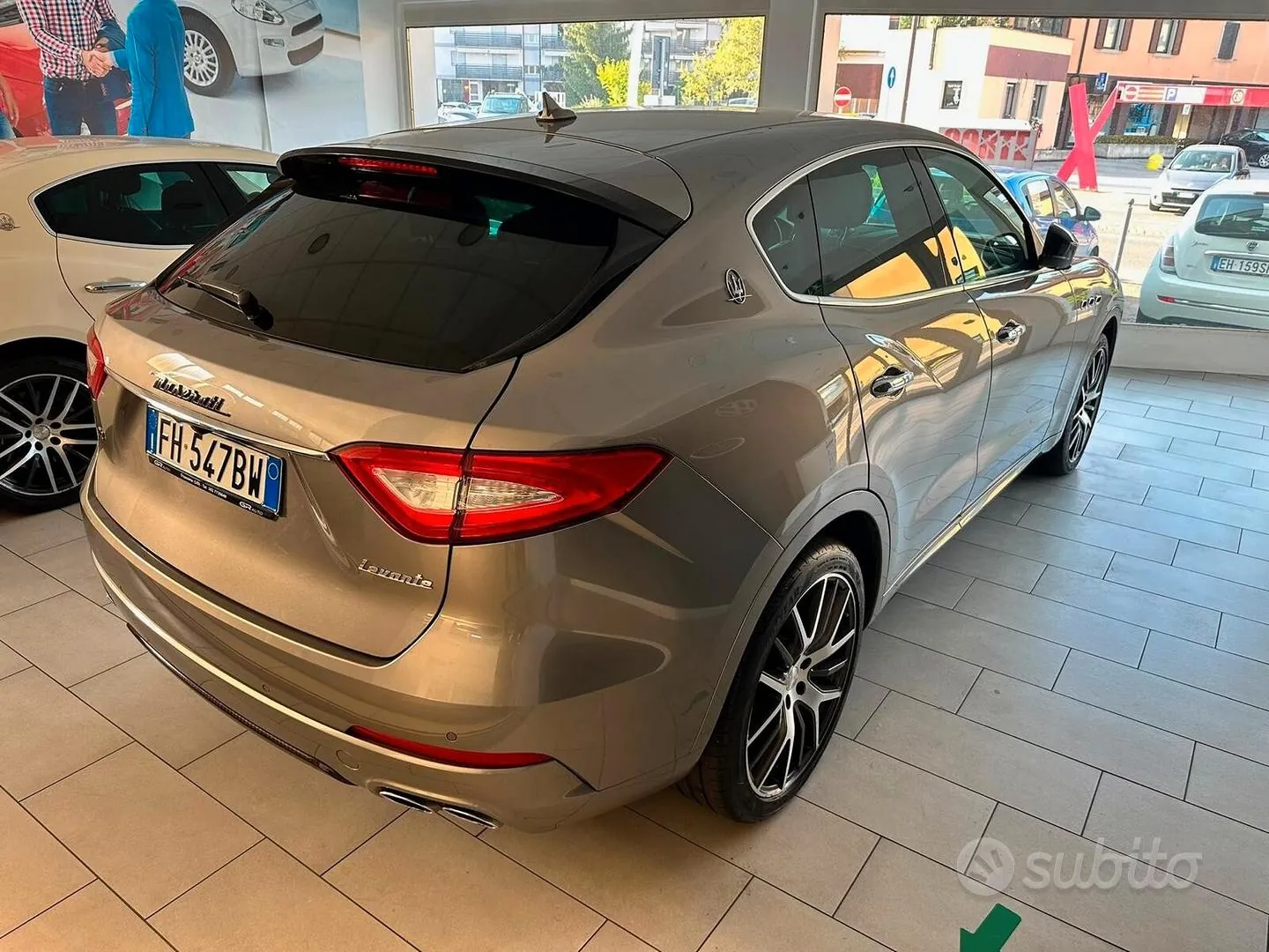 Maserati Levante 2017 photo 2
