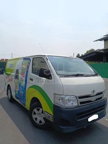 Toyota Hiace